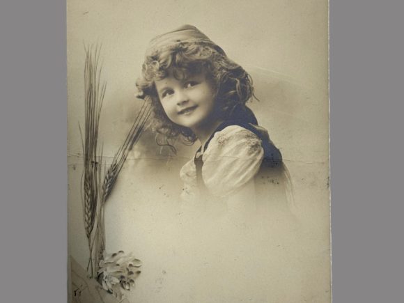 Carte postale (enfant)